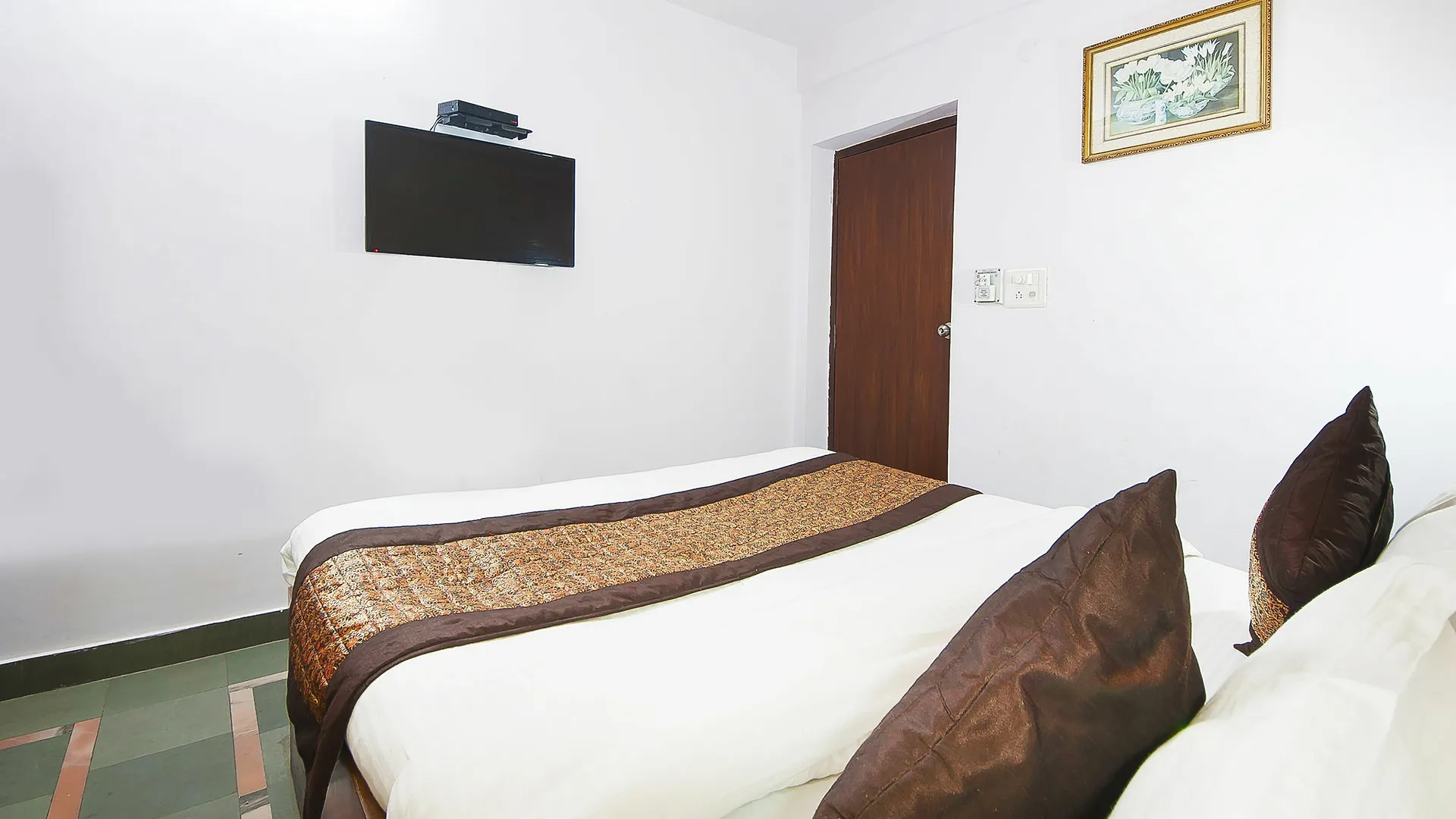 Hotel O Hotel Landmark Inn  Delhi (National Capital Territory of India)