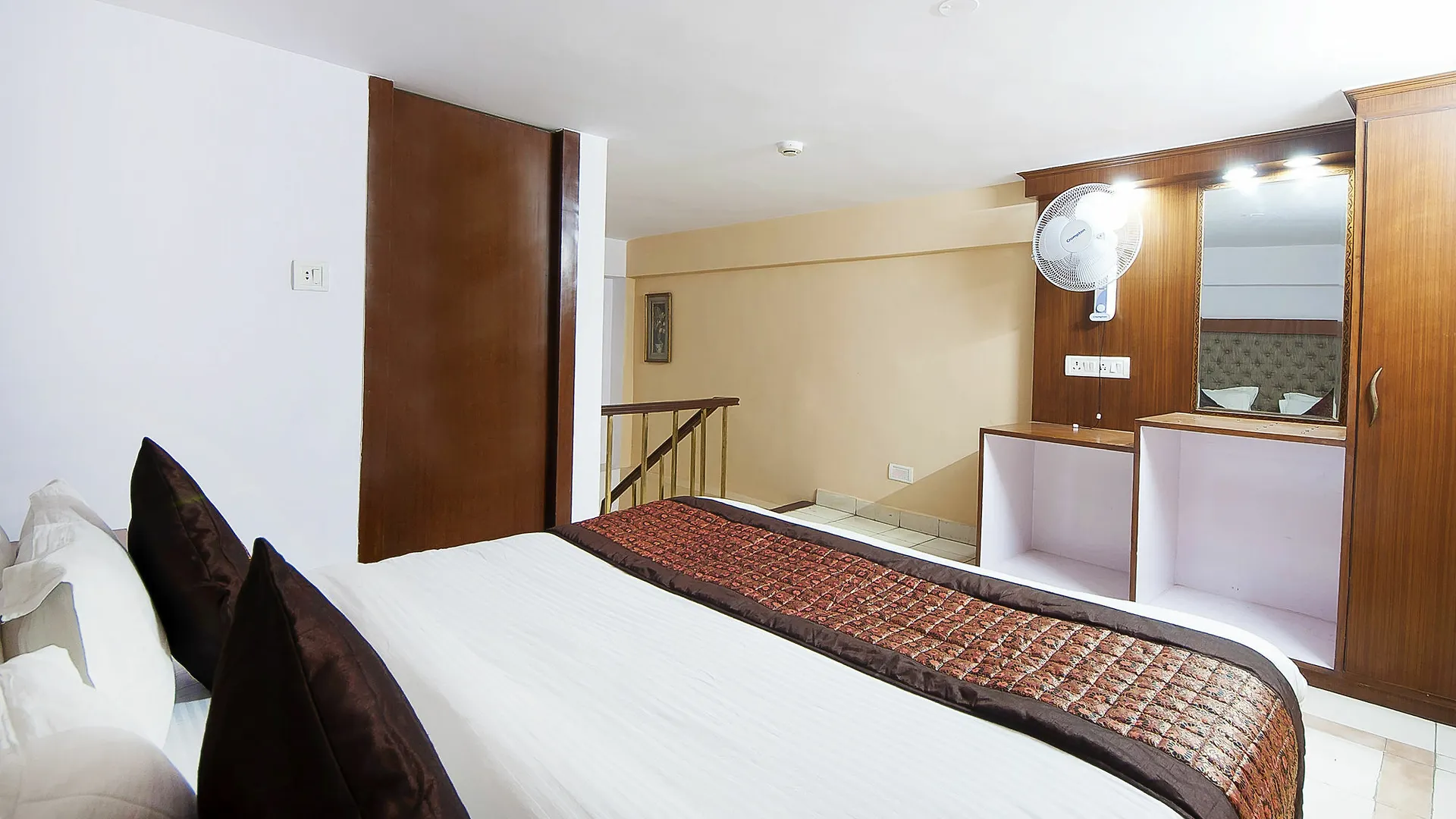 ***  Hotel O Hotel Landmark Inn India
